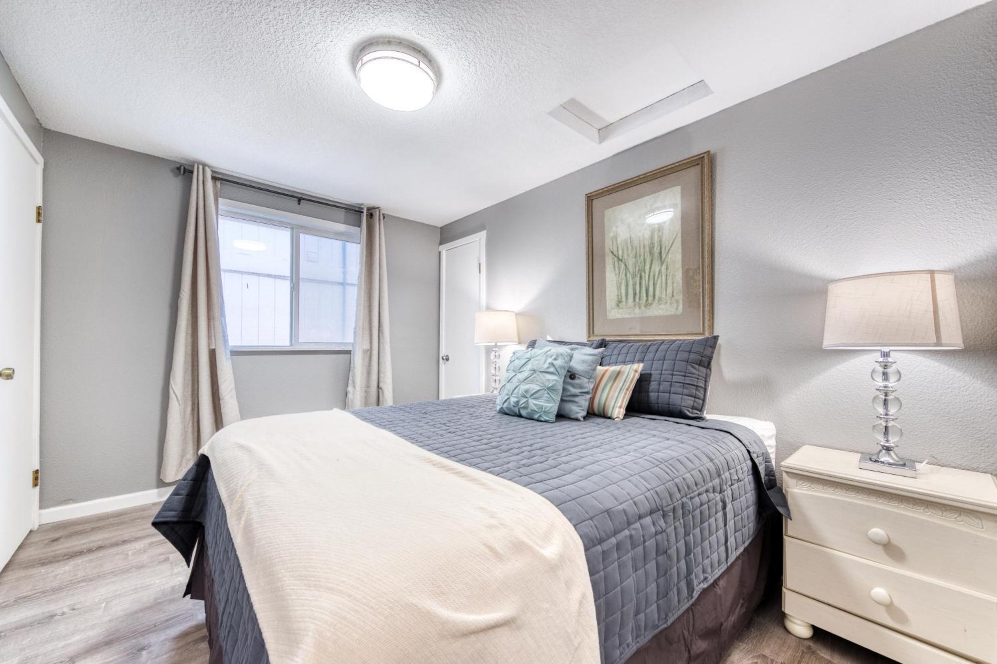 Sea Treasures Inn Rockaway Beach Room photo