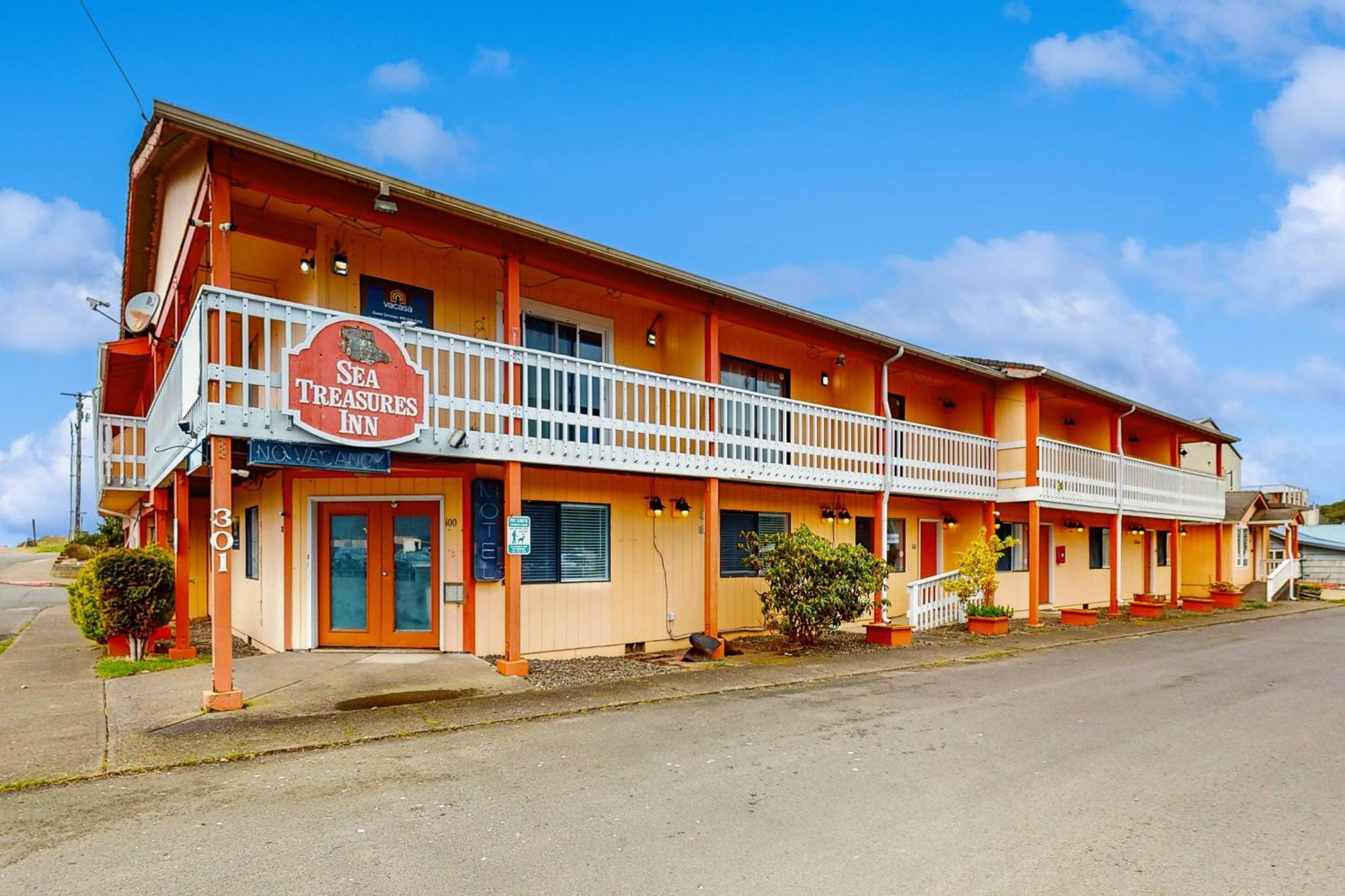 Sea Treasures Inn Rockaway Beach Room photo